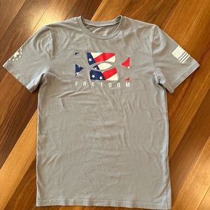 Under Armour XL 18/20 Gray Patriotic Freedom Tee - Excellent Used Condition